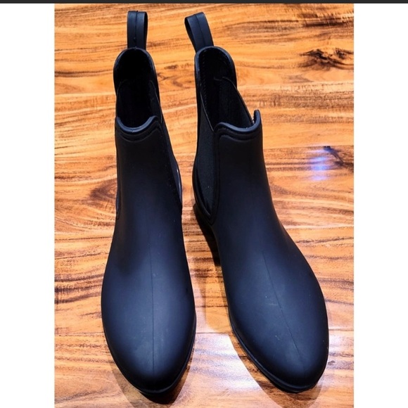 Jeffrey Campbell Chelsea rain boots - Picture 2 of 4
